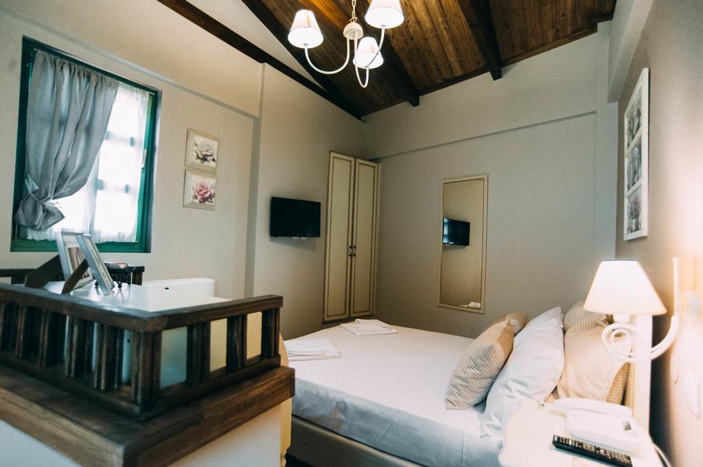 Axiokersa Suites Szamothráki Kültér fotó